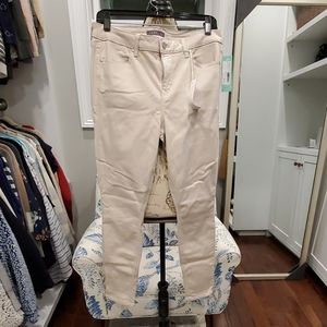 NWT Level 99 size 12 skinny jeans